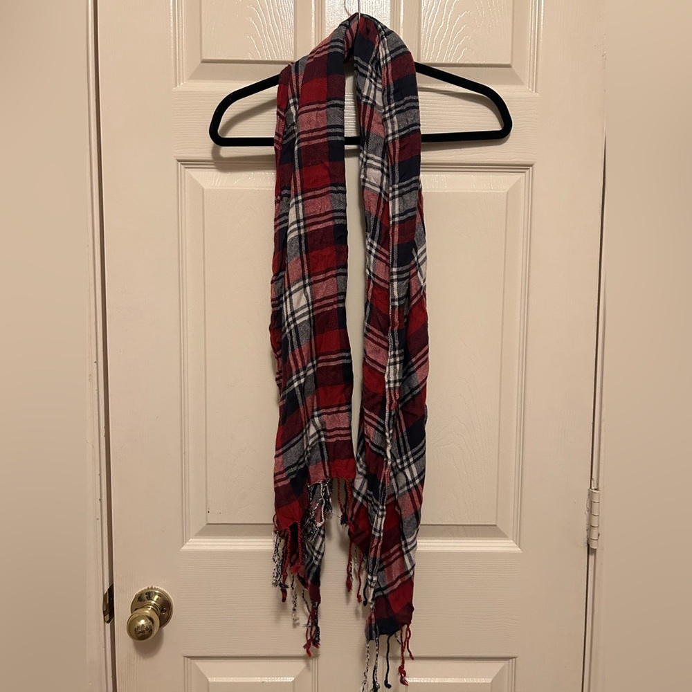 💚Red and Blue Plaid Scarf